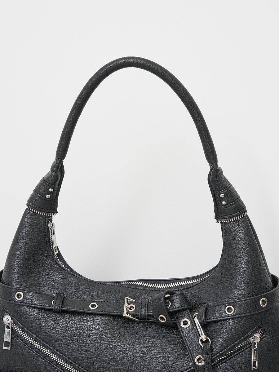 サイズ：FREE　カラー：BLK