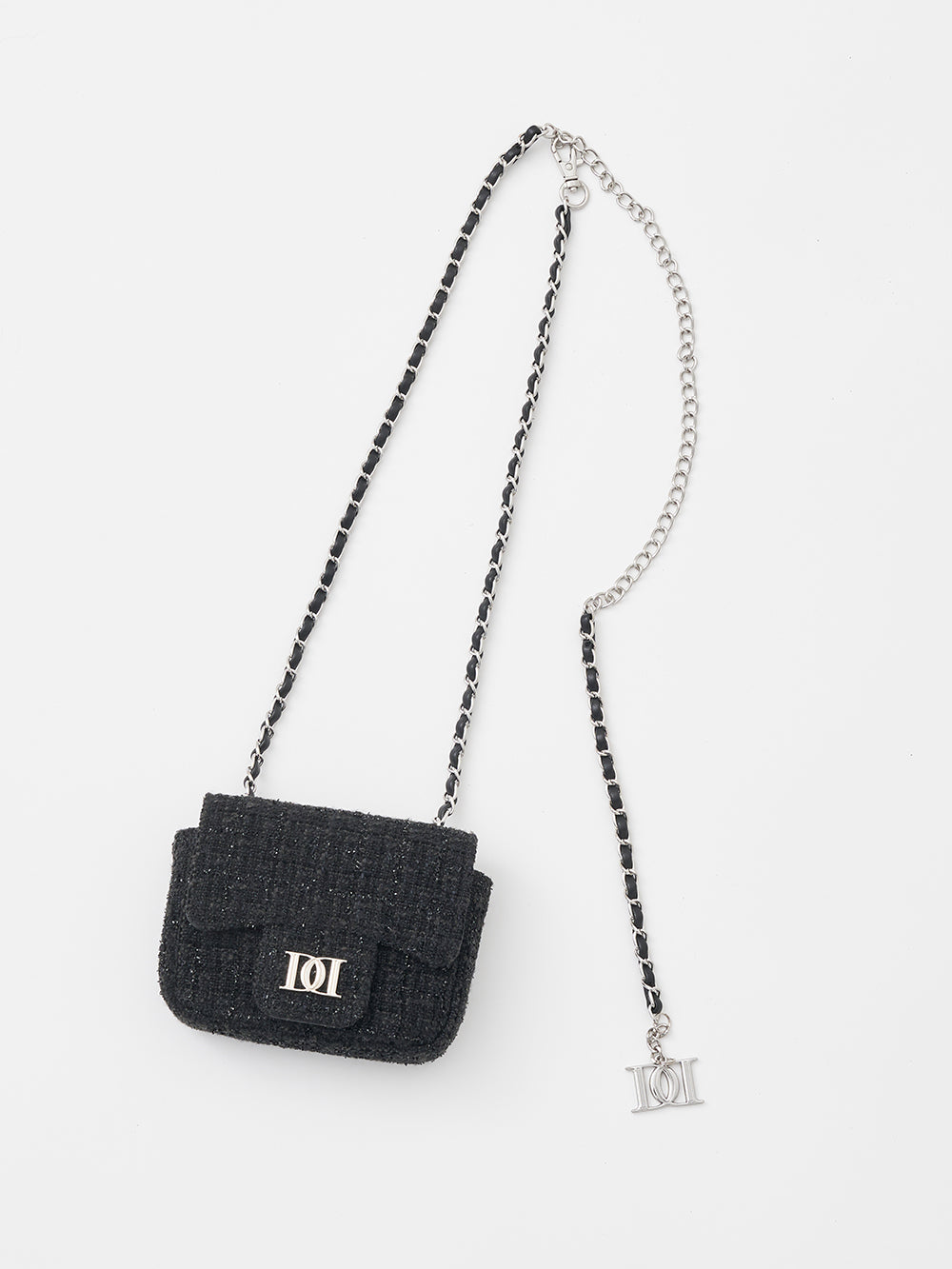 サイズ：FREE　カラー：BLK