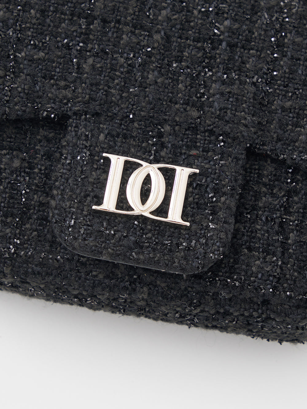 サイズ：FREE　カラー：BLK