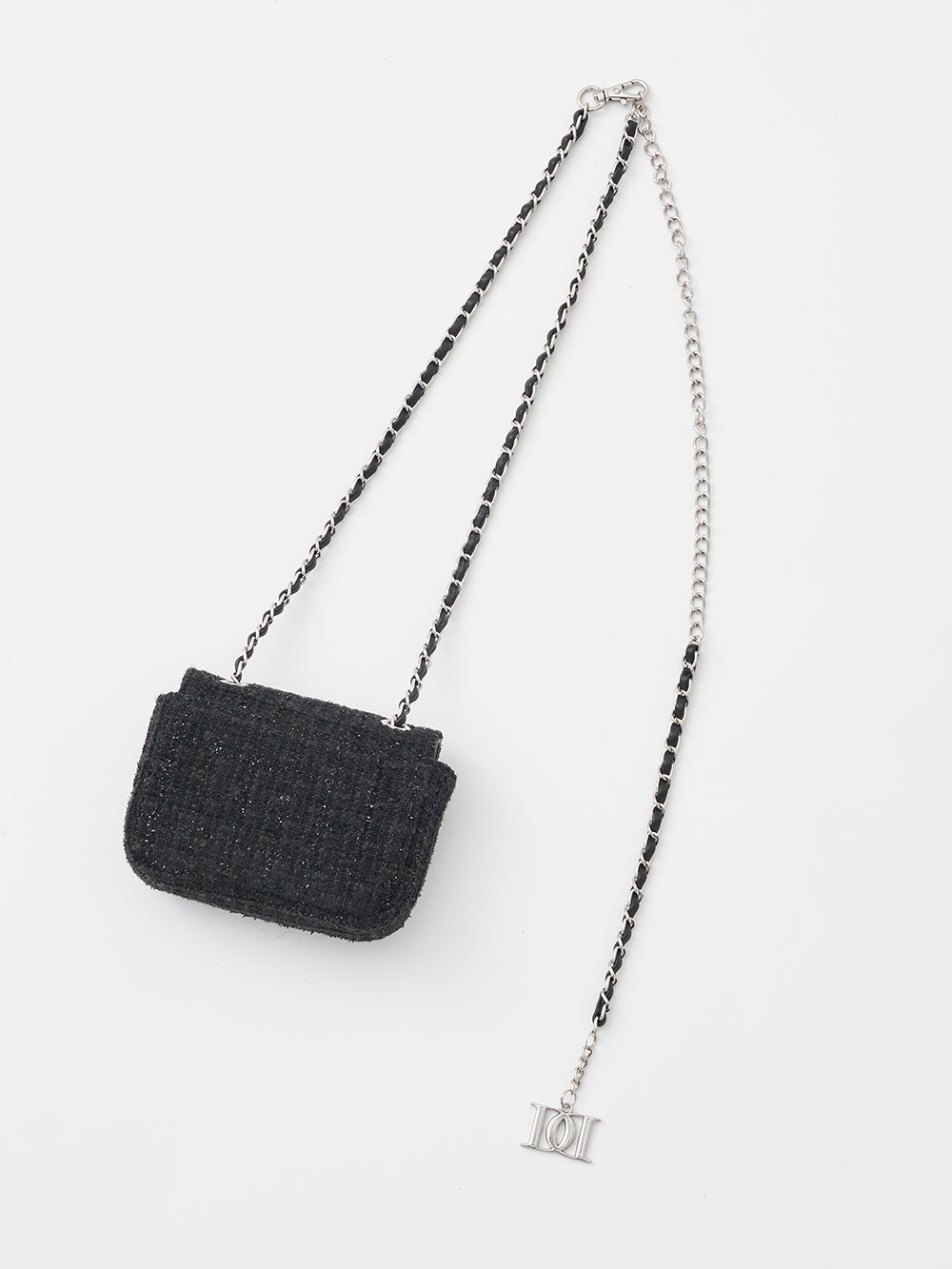 サイズ：FREE　カラー：BLK