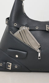 サイズ：FREE　カラー：BLK