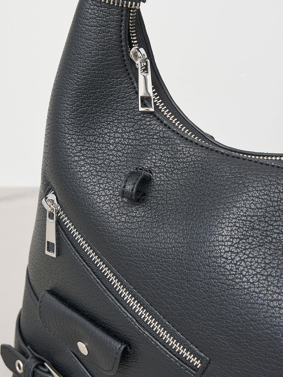 サイズ：FREE　カラー：BLK