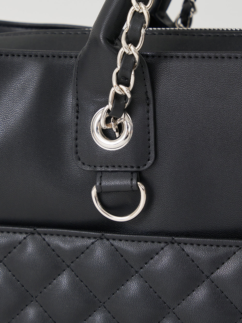 サイズ：FREE　カラー：BLK