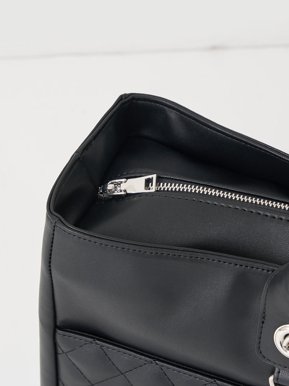 DDキルティングワイドマルチトートバッグ – Darich (ダーリッチ)