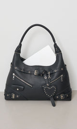 サイズ：FREE　カラー：BLK