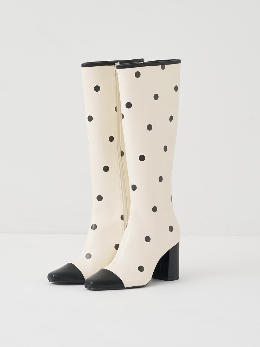 サイズ：L　カラー：WHT