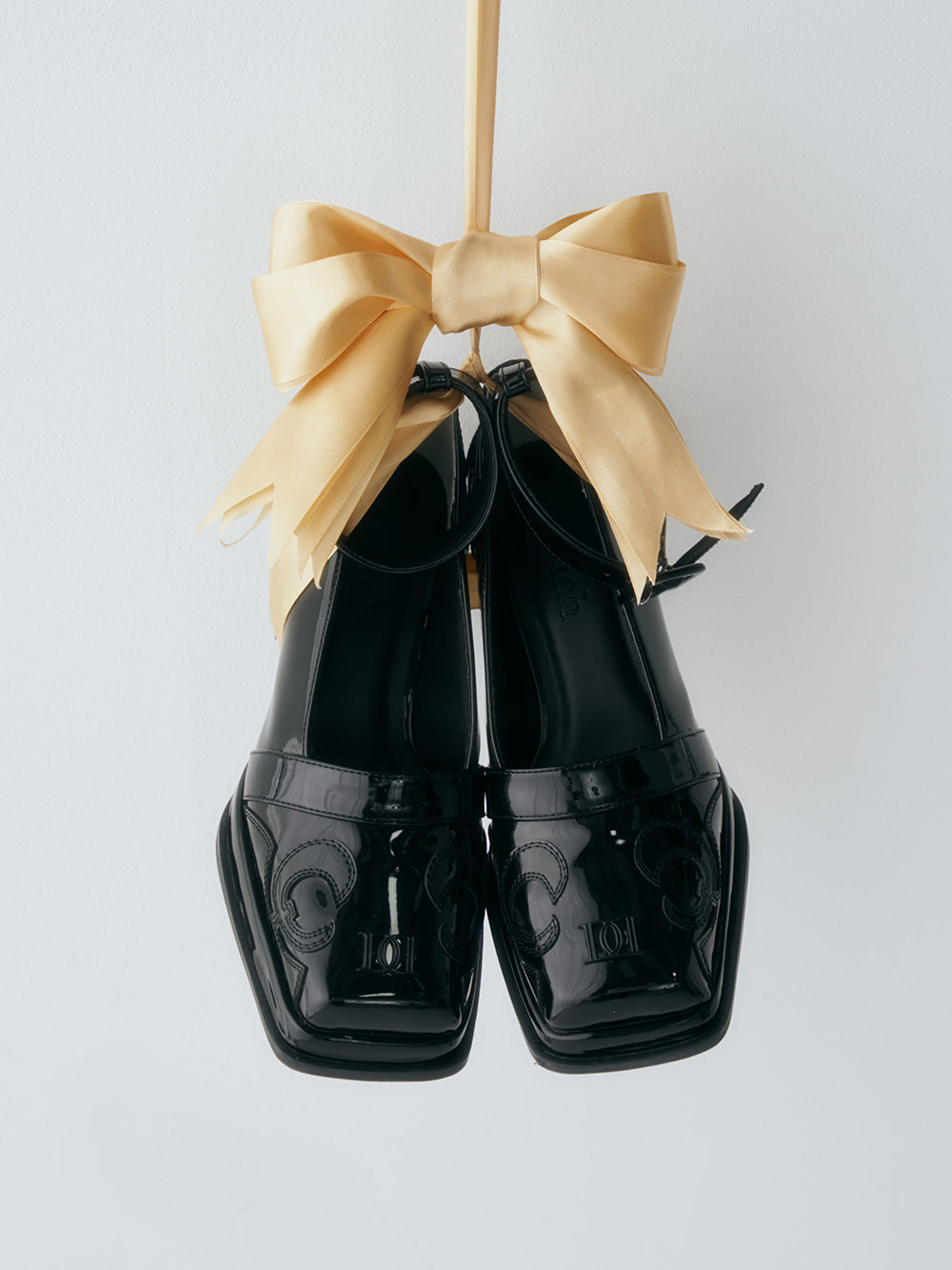 DDスクエアレディパンプス