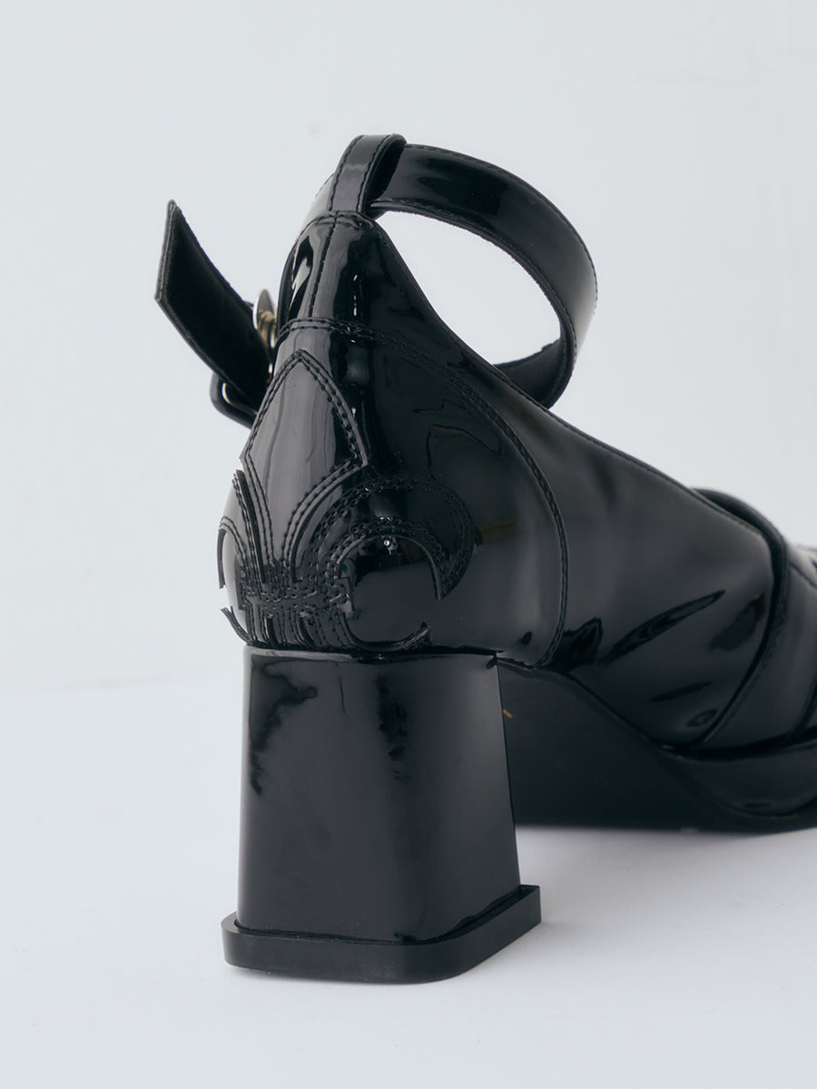 サイズ：L　カラー：BLK