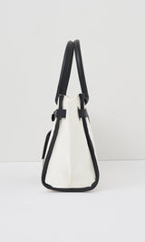 サイズ：FREE　カラー：IVO