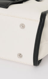 サイズ：FREE　カラー：IVO