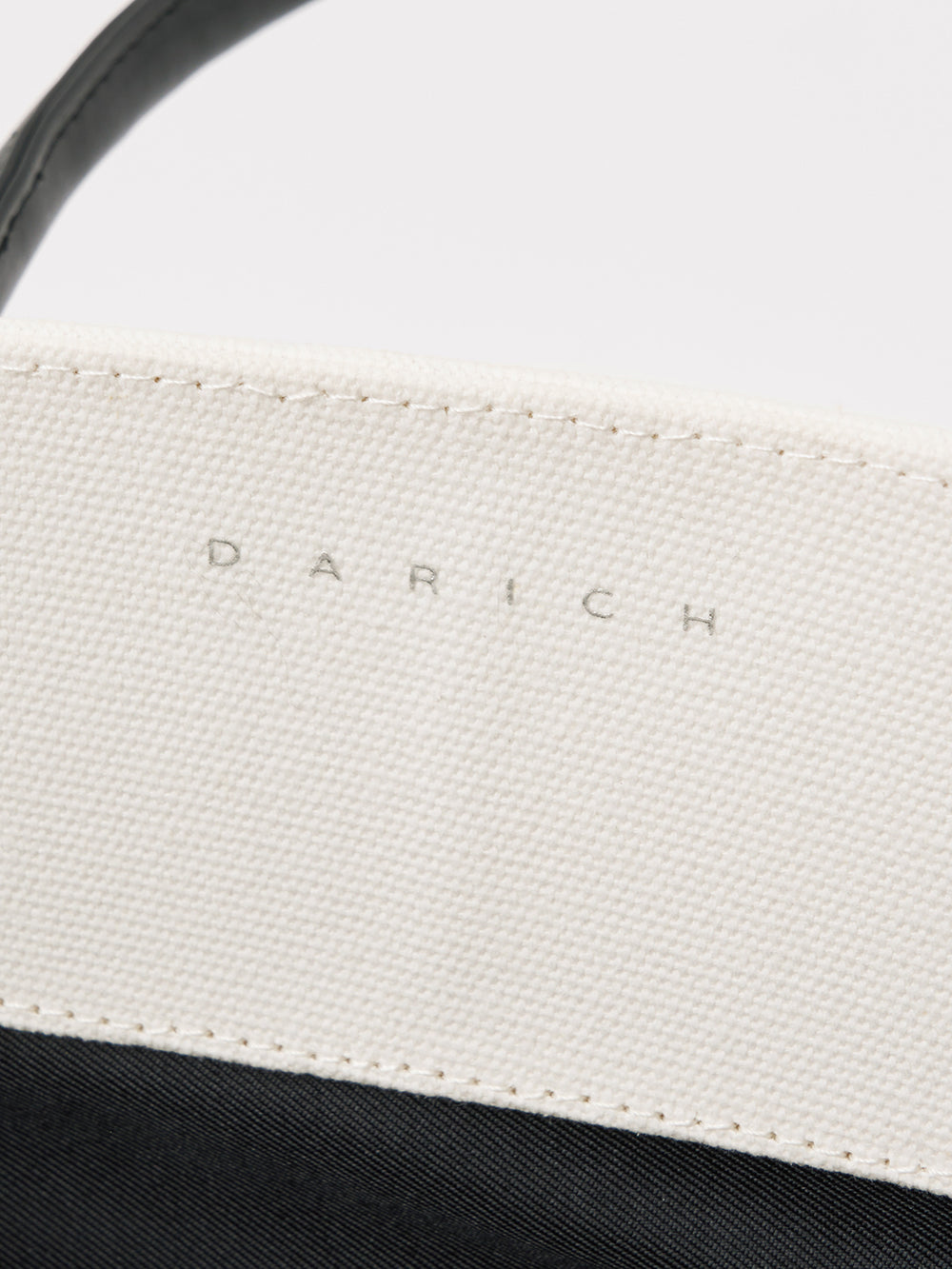 サイズ：FREE　カラー：IVO