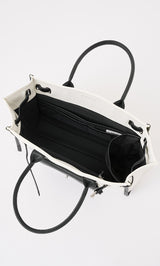 サイズ：FREE　カラー：IVO