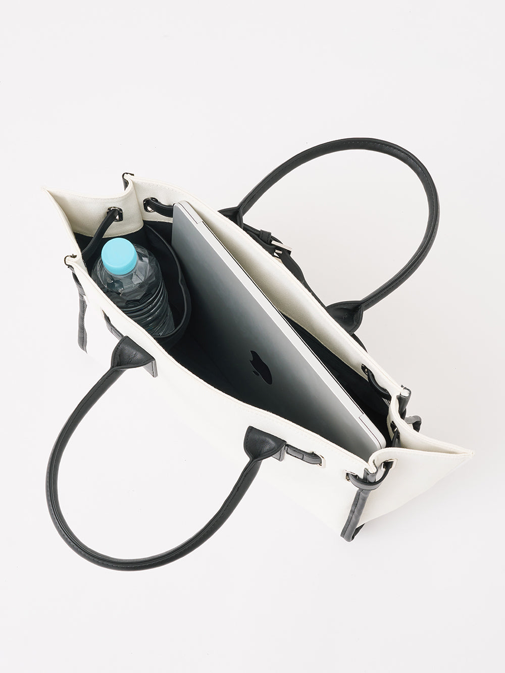 サイズ：FREE　カラー：IVO