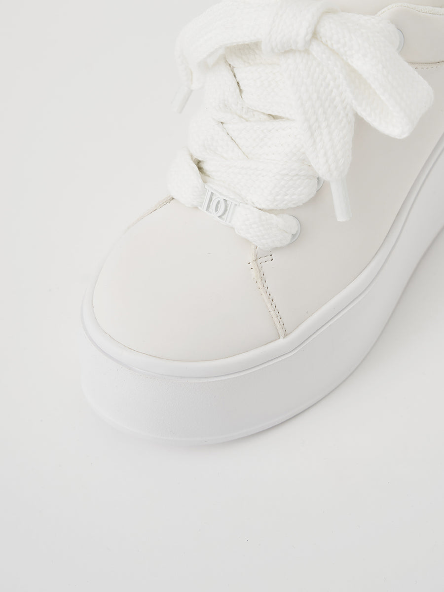 サイズ：M　カラー：WHT