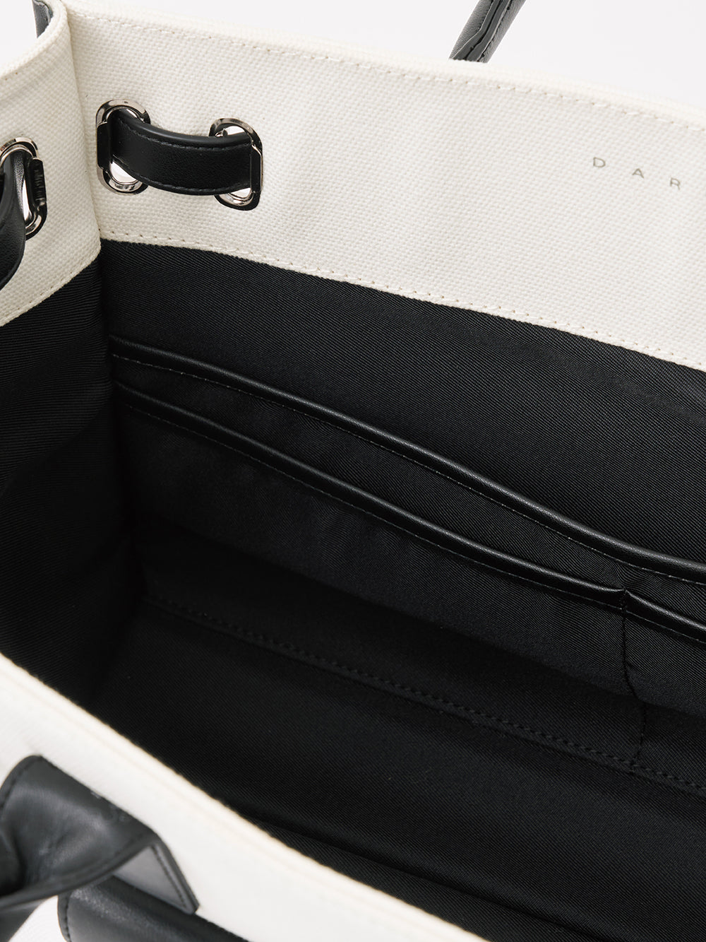 サイズ：FREE　カラー：IVO