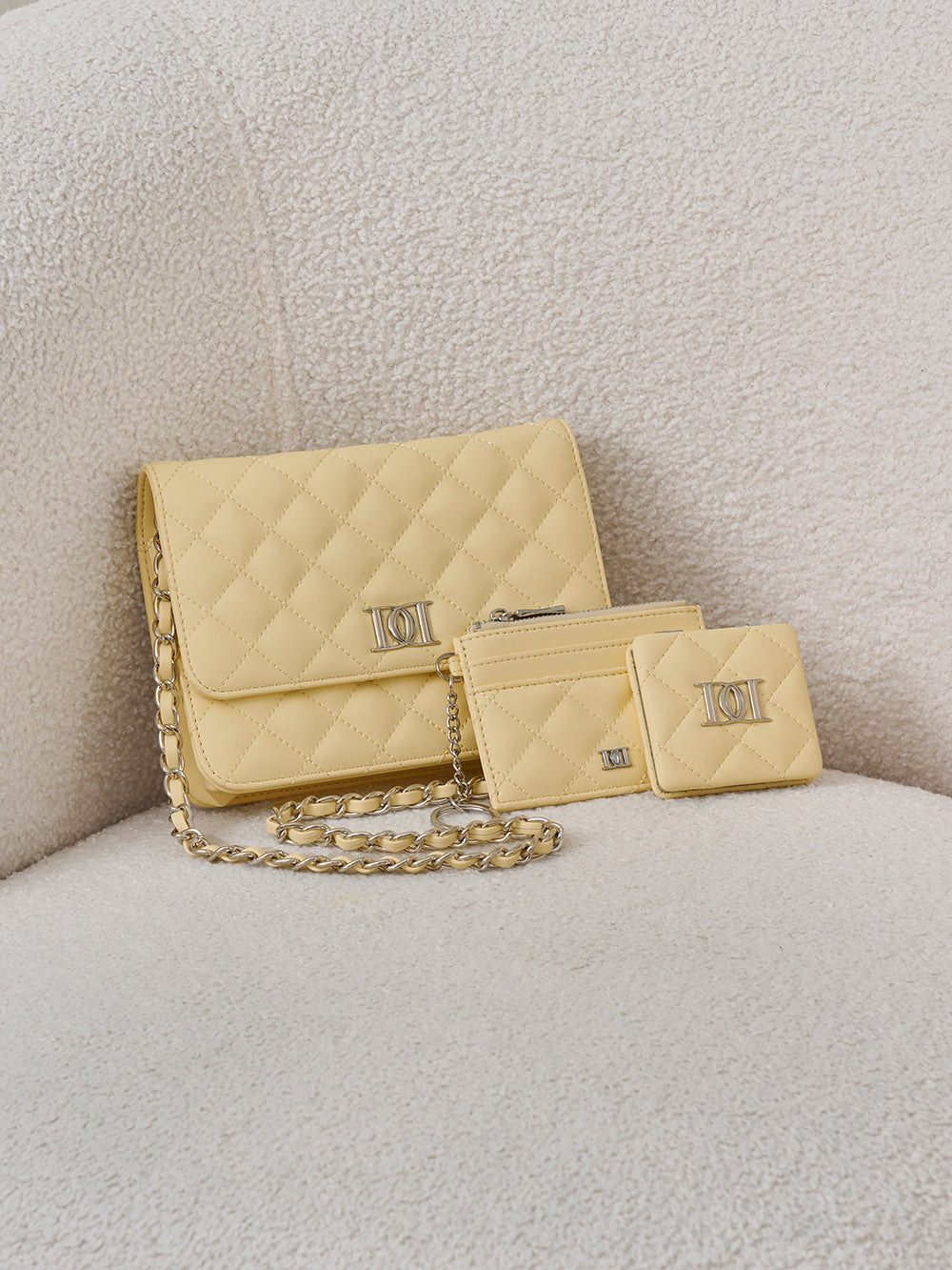 サイズ：FREE　カラー：YEL