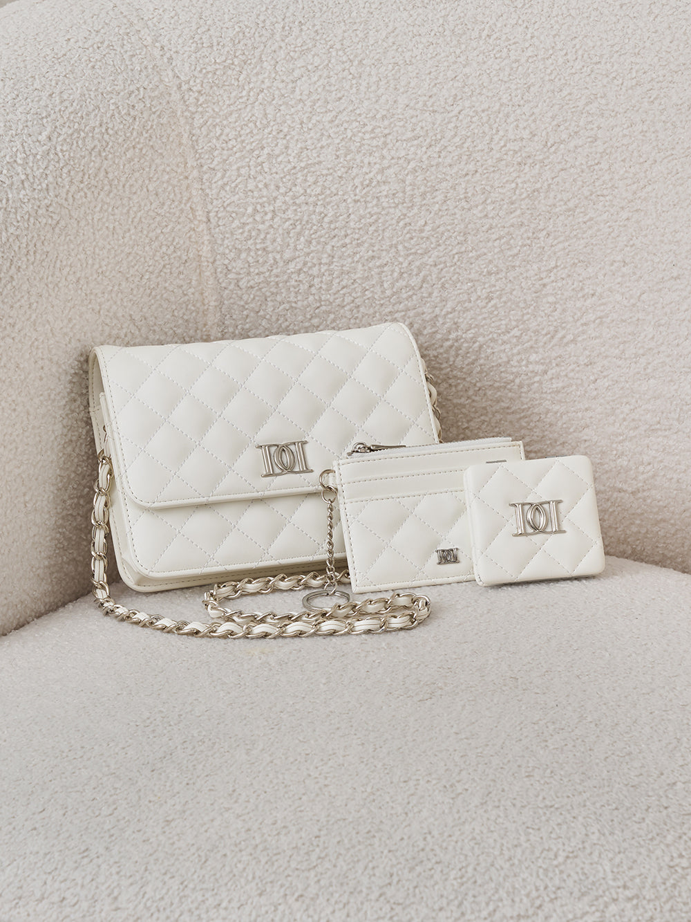 サイズ：FREE　カラー：WHT