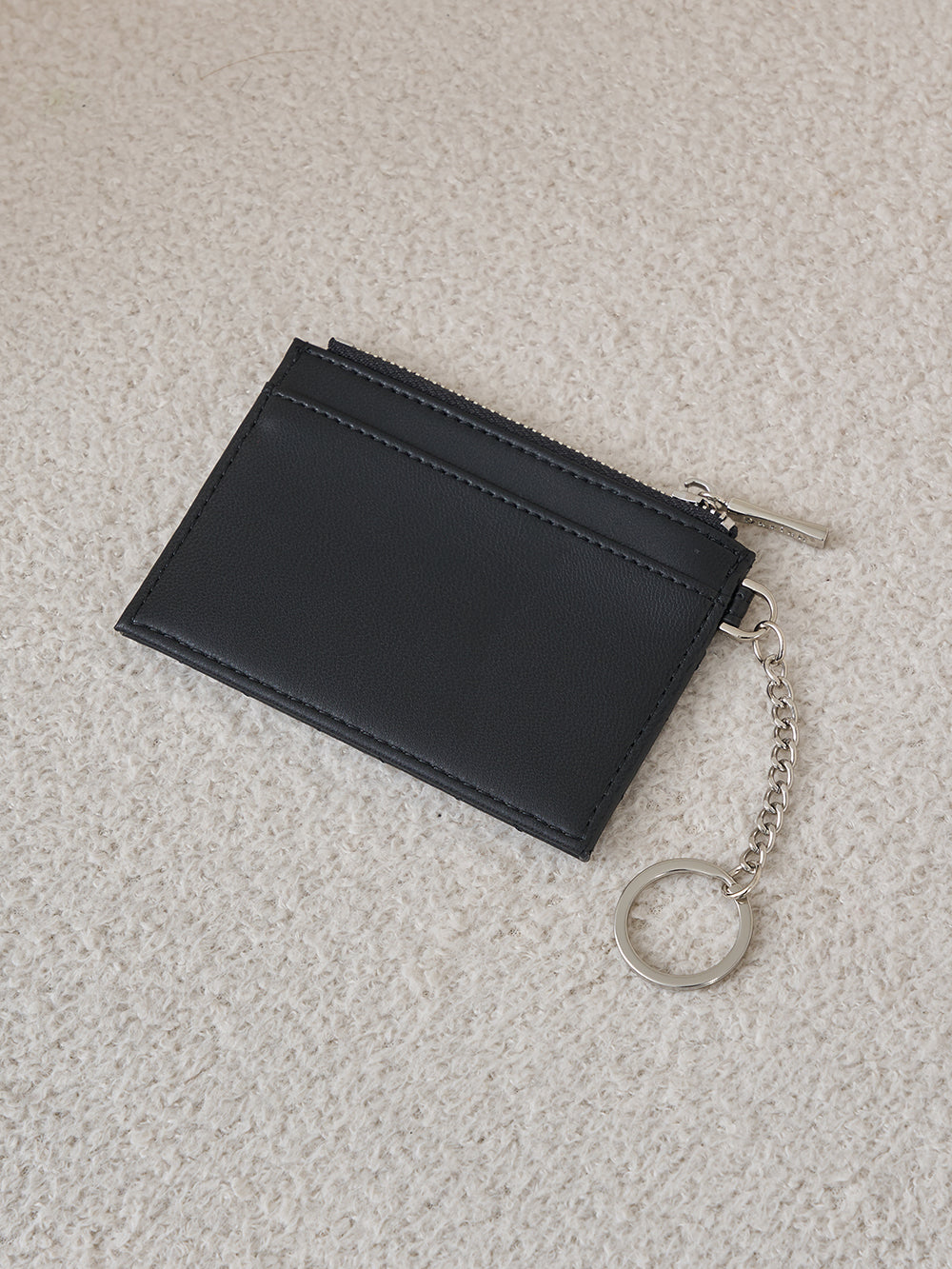 サイズ：FREE　カラー：BLK