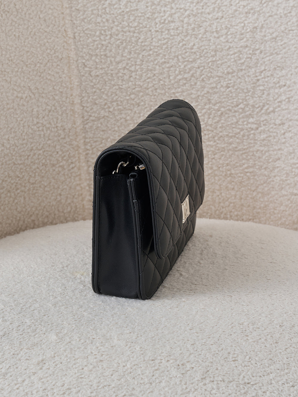 サイズ：FREE　カラー：BLK