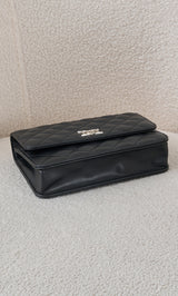 サイズ：FREE　カラー：BLK