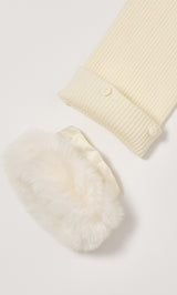 着用サイズ：FREE　着用カラー：IVO