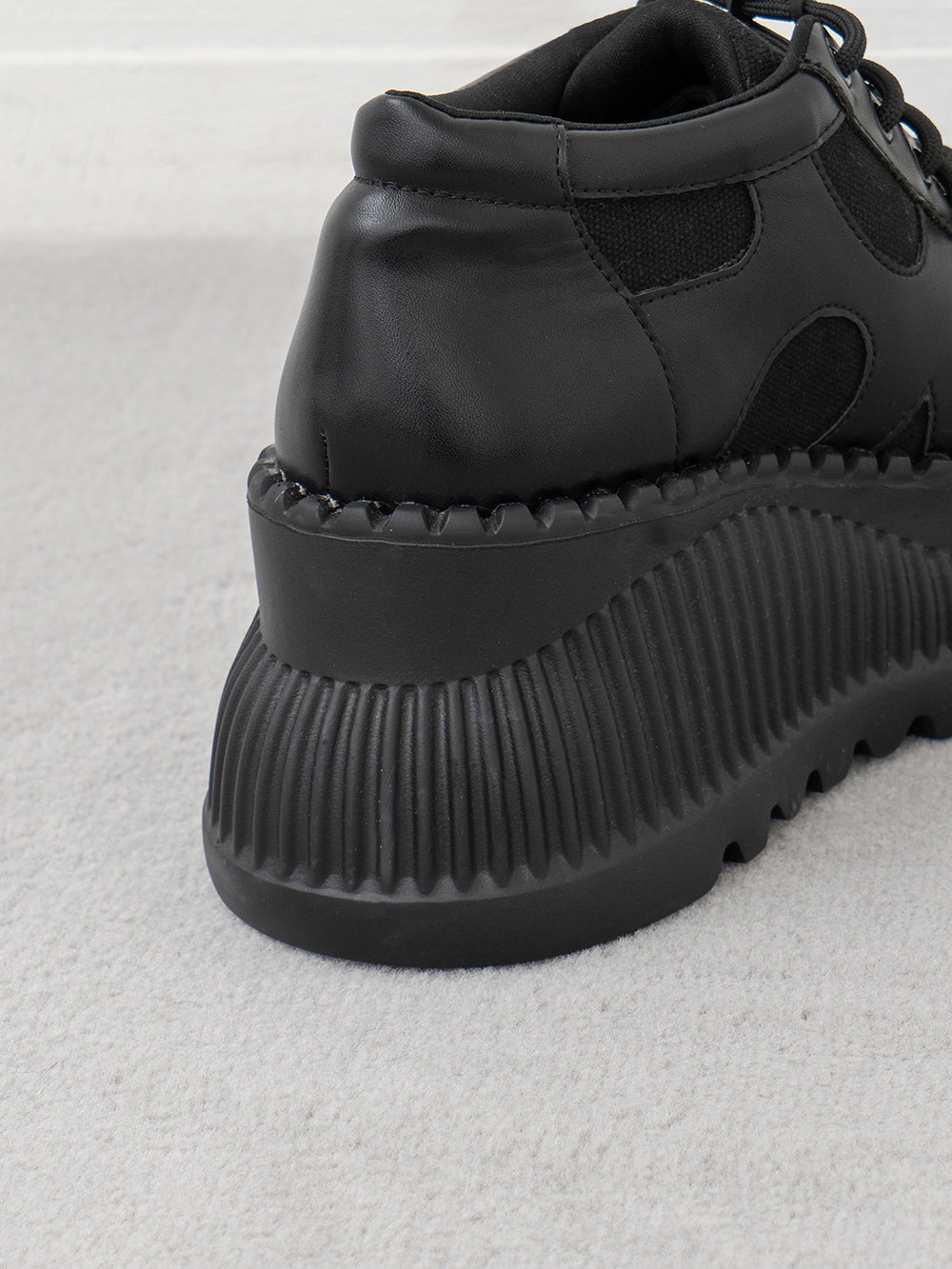 Dロゴボリュームスニーカー – Darich (ダーリッチ)