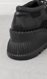 サイズ：L　カラー：BLK