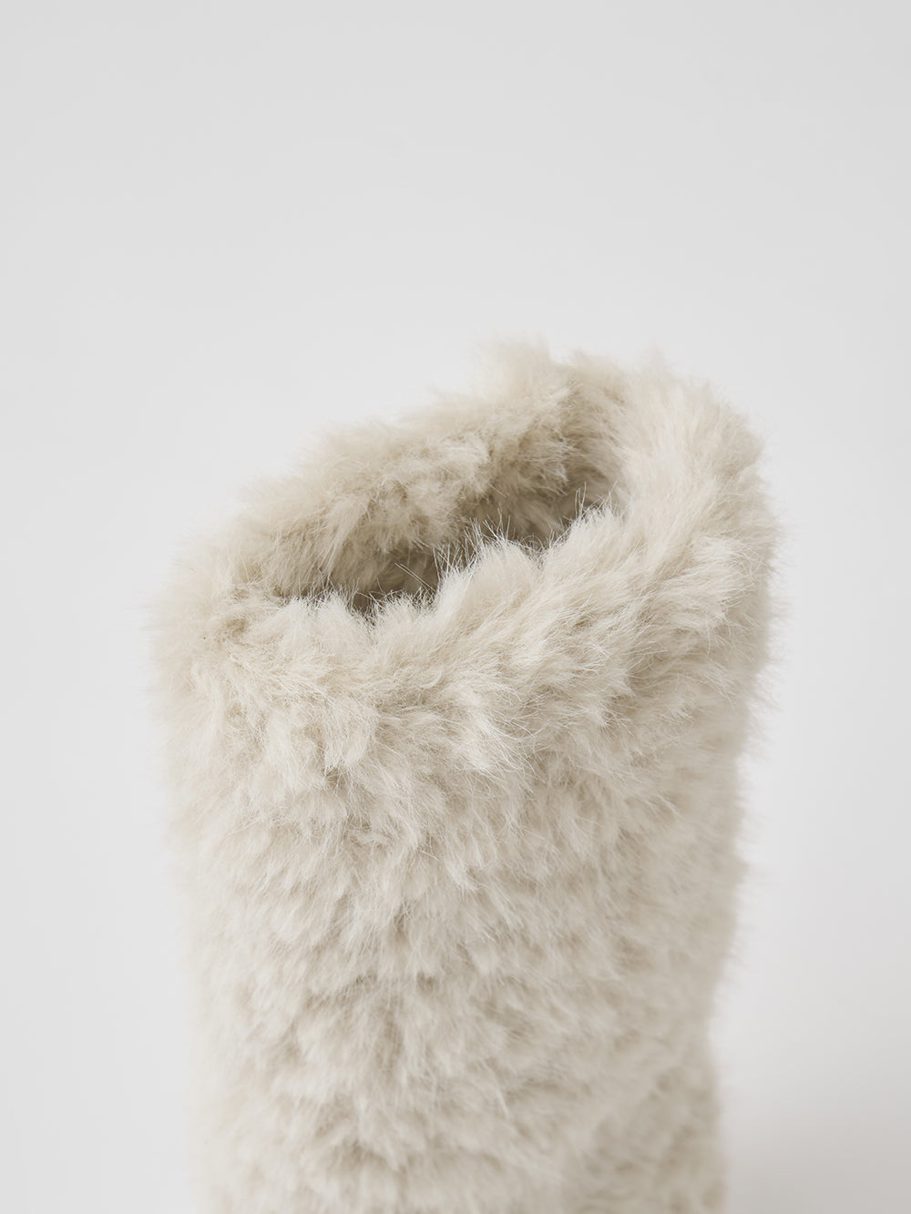 サイズ：M　カラー：IVO