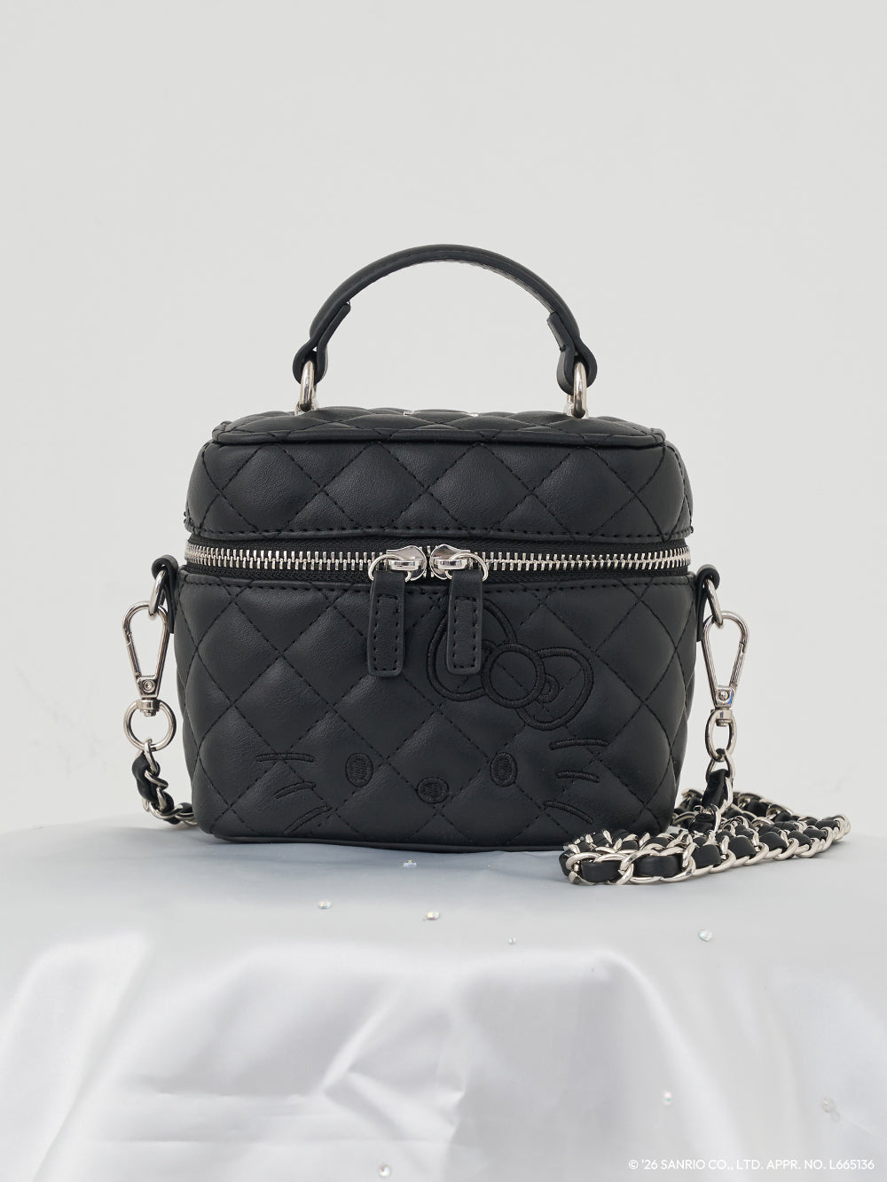 サイズ：FREE　カラー：BLK