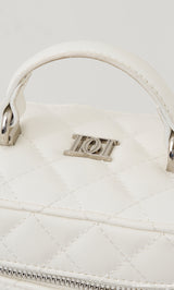 サイズ：FREE　カラー：WHT