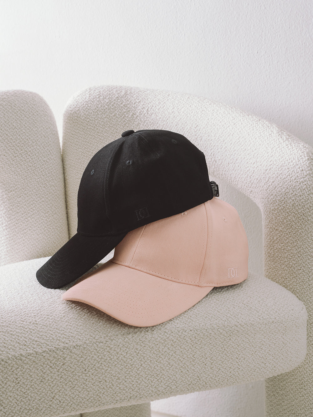 ダーリッチ キャップ 美品 未使用 Darich（ダーリッチ） キャップ 帽子 クリスタルロゴキャップ