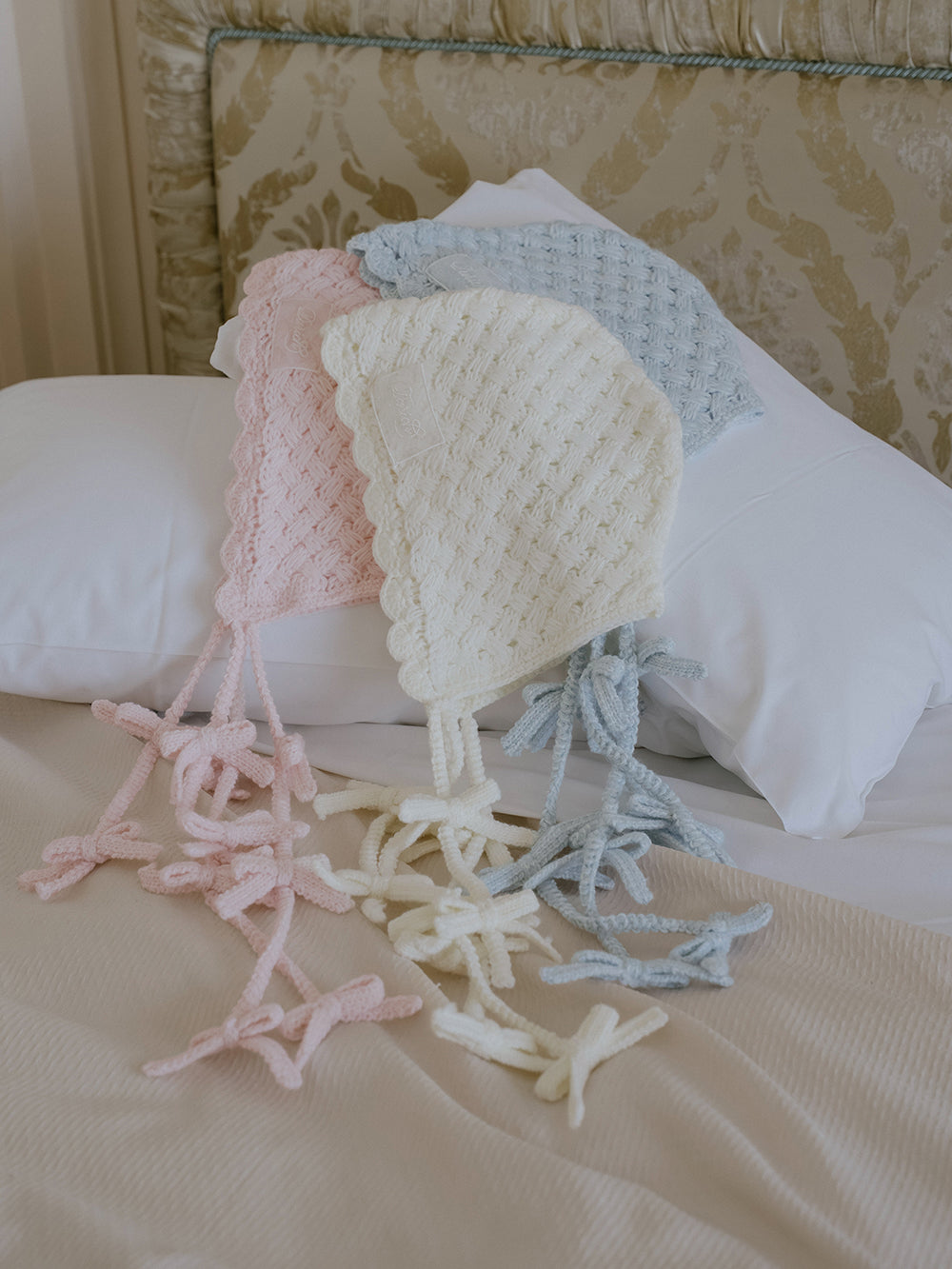 サイズ：FREE　カラー：WHT/PNK/SAX