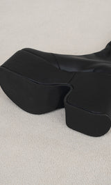 サイズ：M　カラー：BLK