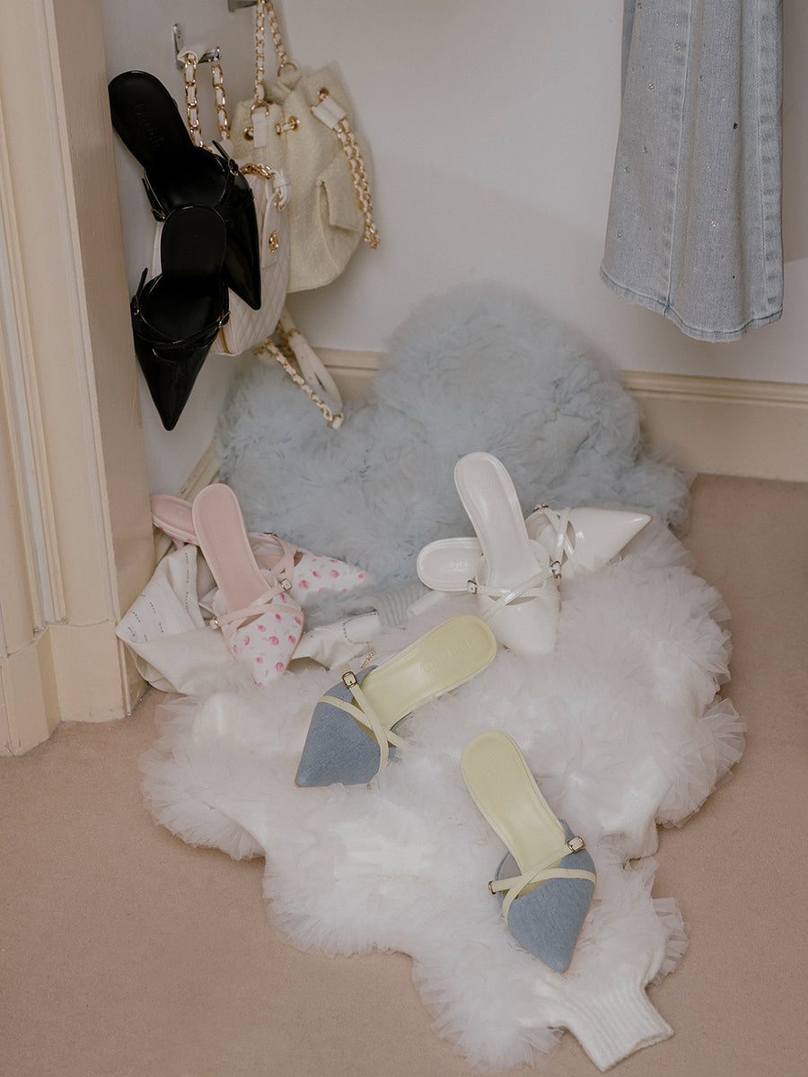 サイズ：M　カラー：WHT/PNK/BLU/BLK