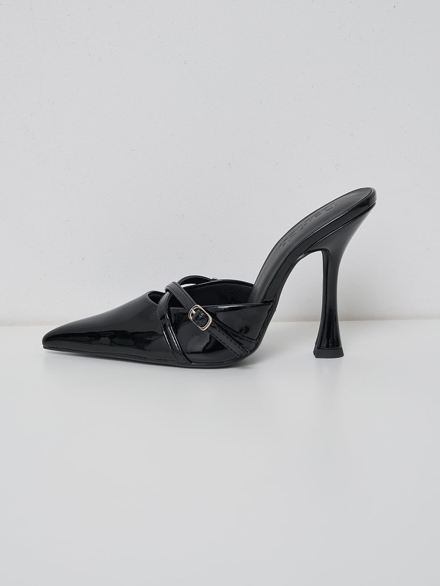 サイズ：L　カラー：BLK