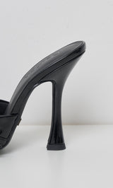 サイズ：L　カラー：BLK