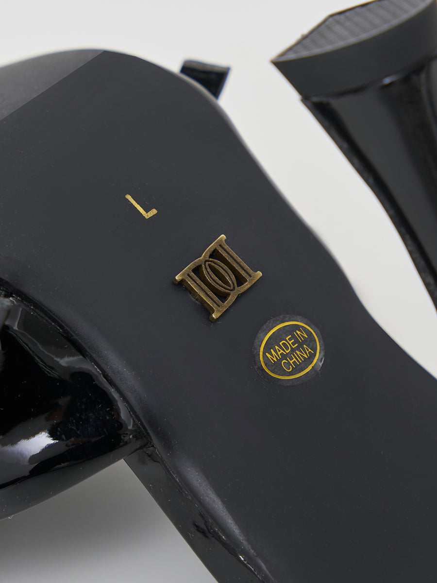 サイズ：L　カラー：BLK