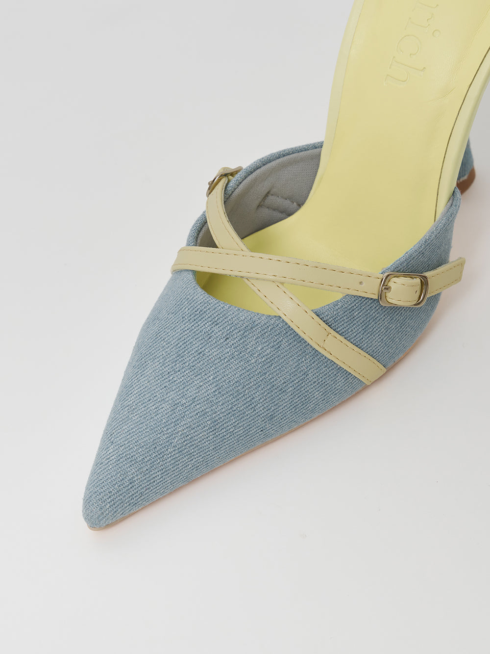 サイズ：M　カラー：BLU