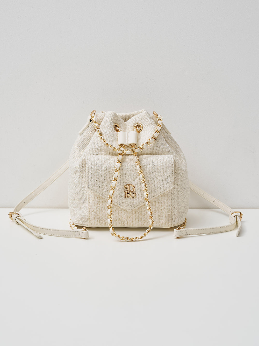 サイズ：FREE　カラー：IVO