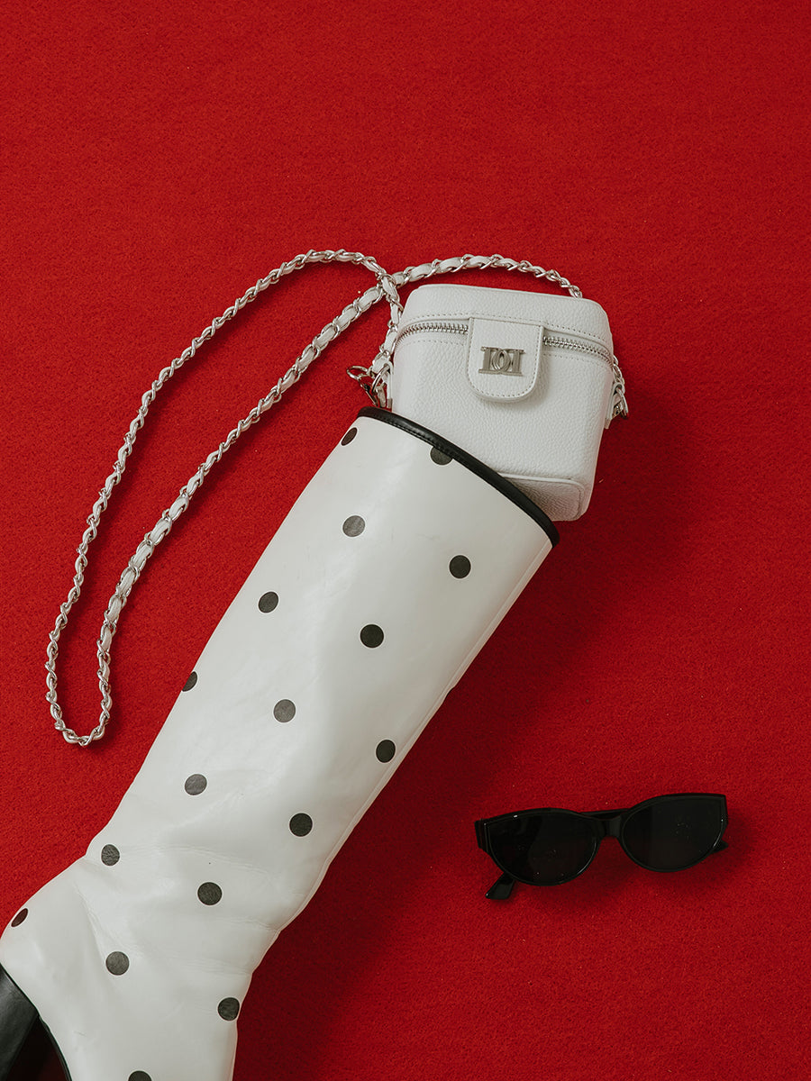 【novelty】Caviar Skin Leather Small Pouch
