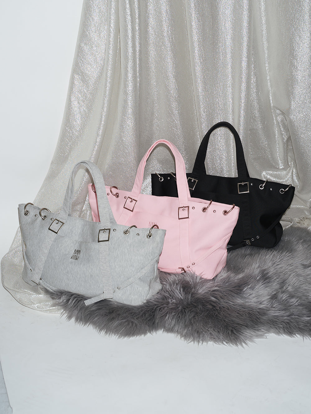 サイズ：FREE　カラー：PNK/BLK/GRY