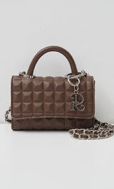 サイズ：FREE　カラー：BRN