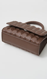 サイズ：FREE　カラー：BRN