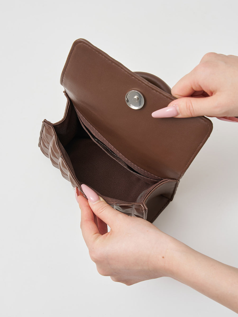 サイズ：FREE　カラー：BRN