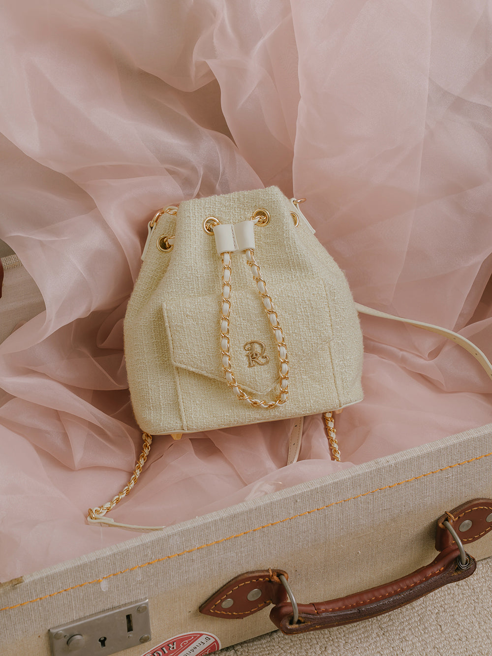 サイズ：FREE　カラー：YEL