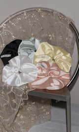 サイズ：FREE　カラー：WHT/BLK/PNK/YEL/SAX