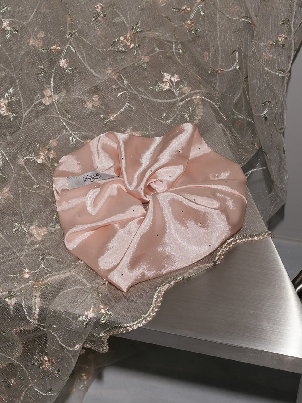 ビジュービッグシュシュ - pnk