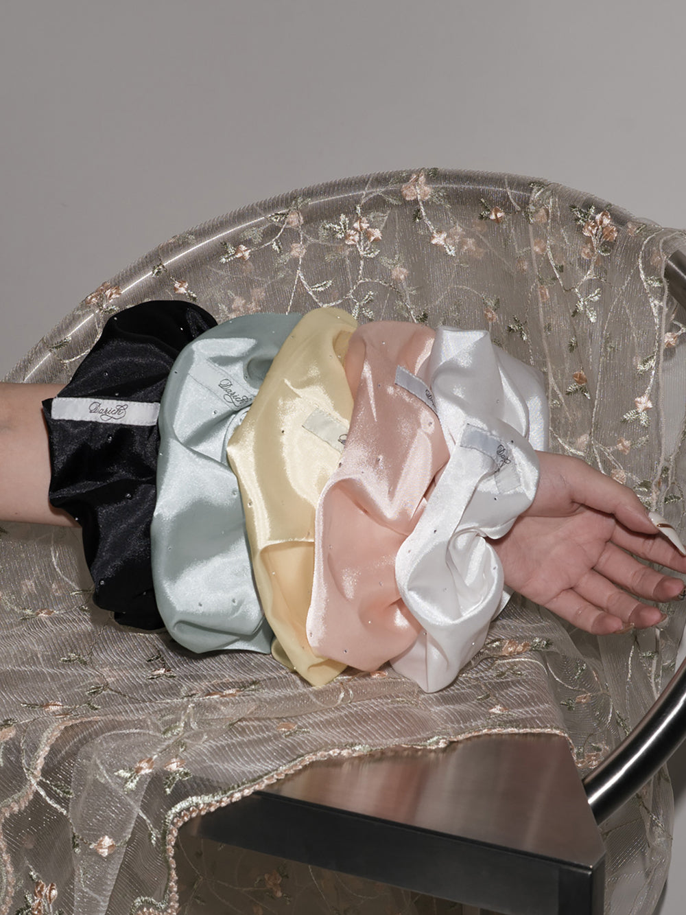 サイズ：FREE　カラー：WHT/BLK/PNK/YEL/SAX