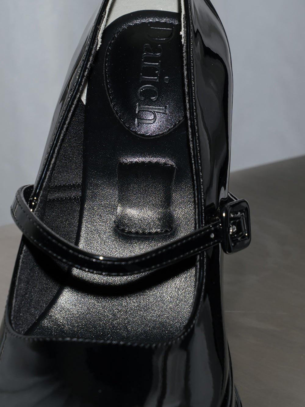 サイズ：L　カラー：BLK