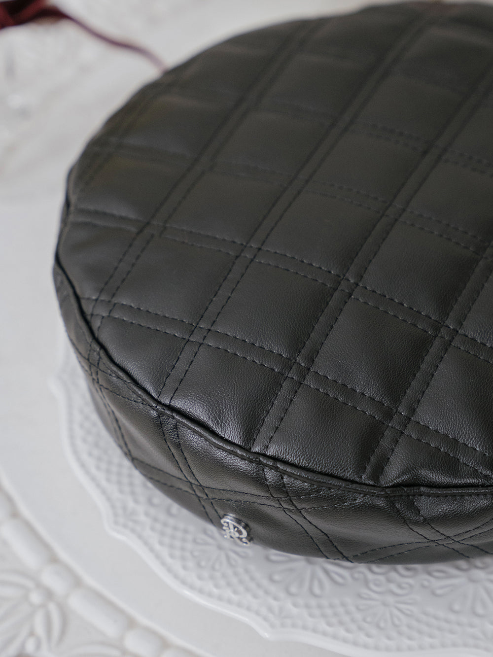 サイズ：FREE　カラー：BLK